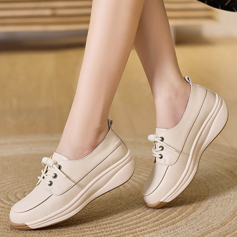 Comfortable Bottom Soft Surface Breathable White Shoes