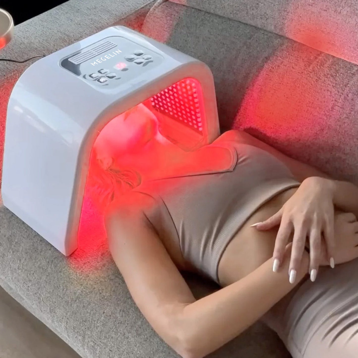 Megelin LED Red Light Therapy Machine